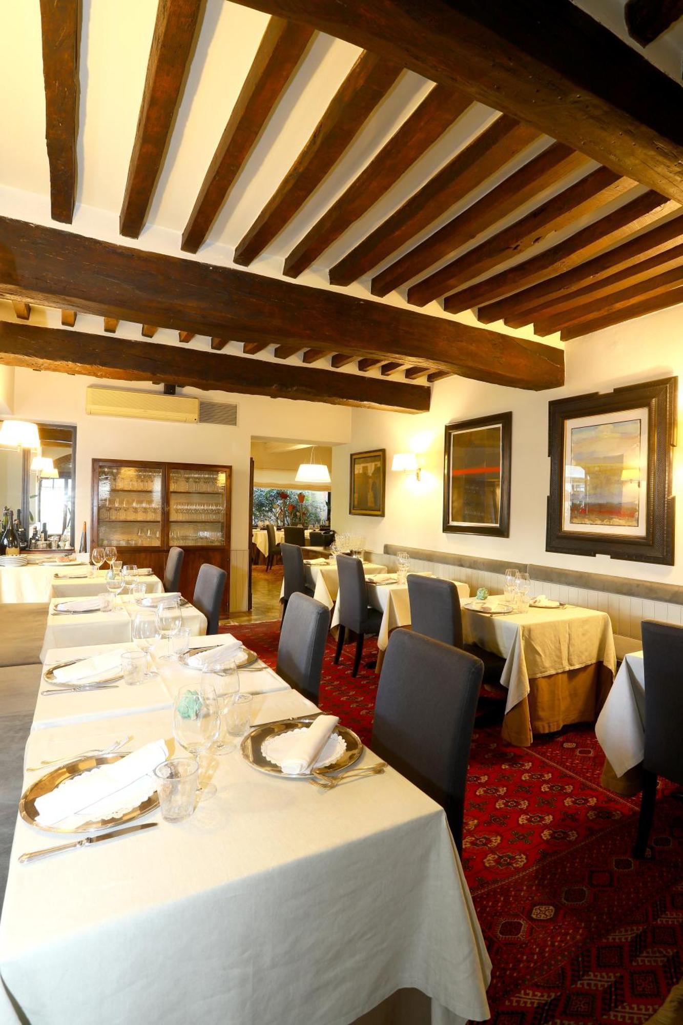 Locanda Stella D'Oro Soragna Ngoại thất bức ảnh